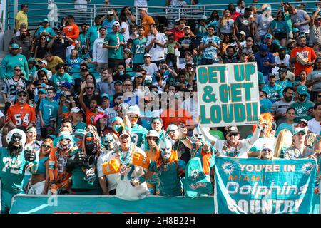 Miami Dolphins tight end Mike Gesicki (88) warms up before an NFL football  game against the Kansas City Chiefs, Sunday, Dec. 13, 2020, in Miami  Gardens, Fla. (AP Photo/Wilfredo Lee Stock Photo - Alamy