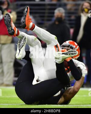 Cleveland Browns free safety John Johnson (43) celebrates with