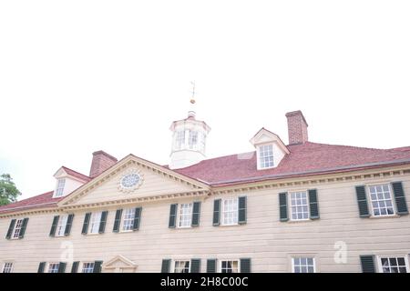 An over-exposed, dreamy, surreal look at the facade of the house. At President George Washington's estate home, Mount Vernon, in Virginia near Washing Stock Photo