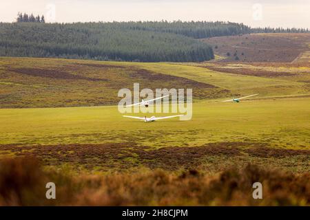 Gliders at the Midland Gliding Club on the Heathland, Long Mynd, Shropshire Hills, area of natural beauty, England Stock Photo