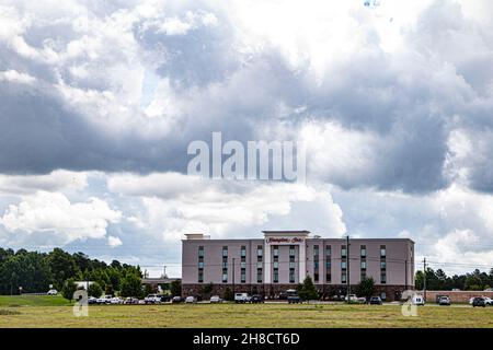 Waynesboro, Ga USA - 07 01 21: Hampton in tall hotel distant Stock Photo