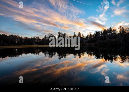 Straus Lake reflections at sunset - Brevard, North Carolina, USA Stock Photo