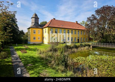 Datteln, North Rhine-Westphalia, Germany - Haus Vogelsang, the medieval moated castle is a former aristocratic residence on the Lippe River, today the Stock Photo