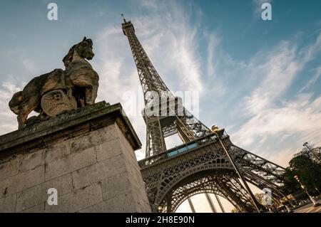 Equestrian statue in front of the Eiffel Tower, Paris, France Stock Photo