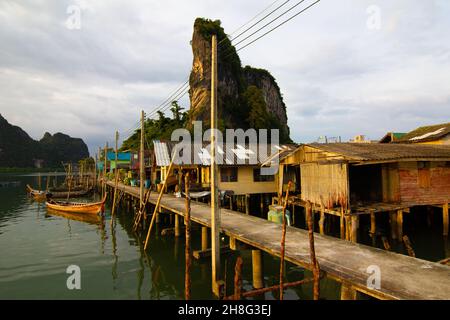 Koh Panyee fisherman village on the water of Phang Nga Bay, Thailand Stock Photo