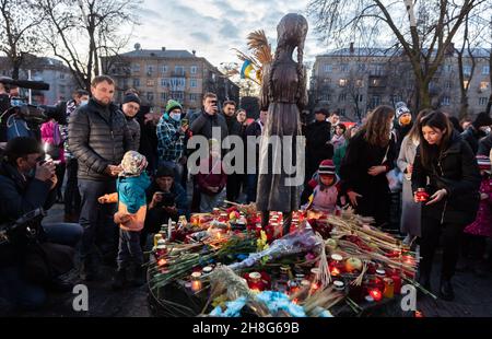 KYIV, UKRAINE - Nov. 27, 2021: Ceremony of commemoration of victims of the famine-genocide of 1923-1933 years in the Ukraine Stock Photo