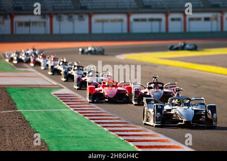 05 Vandoorne Stoffel (bel), Mercedes-EQ Silver Arrow 02, action during the pre-season test of the 2021-22 FIA Formula E World Championship, on the Circuit Ricardo Tormo from November 28 to December 2, 2021 in Valencia, Spain - Photo: Joao Filipe/DPPI/LiveMedia Stock Photo