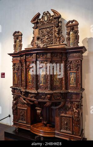 France, Doubs, Besancon, musee Granvelle, exhibition space, the Gauthiot d'Ancier cabinet by sculptor Hugues Sambin Stock Photo