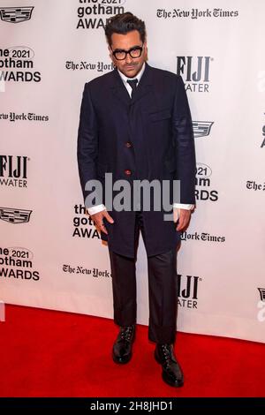 New York, United States. 29th Nov, 2021. NEW YORK, NEW YORK - NOVEMBER 29: Dan Levy attends the 2021 Gotham Awards Presented By The Gotham Film & Media Institute at Cipriani Wall Street on November 29, 2021 in New York City. Credit: SOPA Images Limited/Alamy Live News Stock Photo
