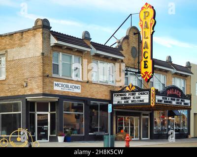 Eastwood,  New York, USA. November 20, 2021. The small village of Eastwood, Ny with the local landmark The Palace Theatre,  opened in 1924. Stock Photo