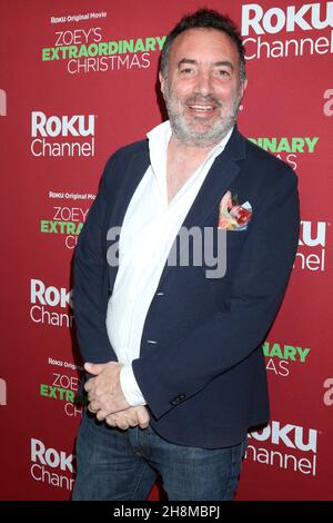 Los Angeles, CA. 30th Nov, 2021. Richard Shepard at arrivals for ZOEY'S EXTRAORDINARY PLAYLIST Premiere on the Roku Channel, Alamo Drafthouse Cinema, Los Angeles, CA November 30, 2021. Credit: Priscilla Grant/Everett Collection/Alamy Live News Stock Photo