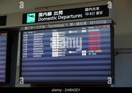 Beijing, China. 30th Nov, 2021. Photo taken on Nov. 30, 2021 shows the domestic departures schedule of Narita airport in Tokyo, Japan. Credit: Zhang Xiaoyu/Xinhua/Alamy Live News Stock Photo