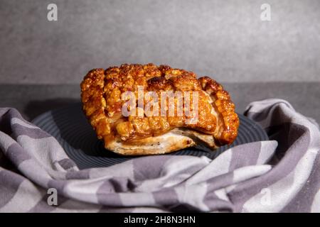 roasted pork belly with crispy crackling