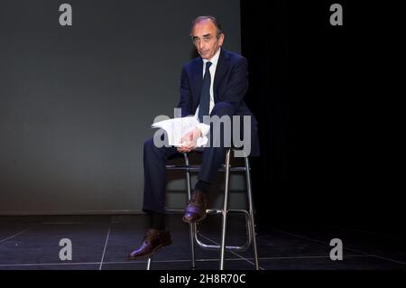 Beziers, France. 16th Oct, 2021. Portrait of Eric Zemmour seen in an American shot while he speaks on stage.The extreme right-wing polemicist Eric Zemmour announced on December 01, 2021 that he is officially a candidate for the French presidential election. To validate his candidacy definitively he will have to find 500 sponsorship of representatives to deposit in front of the constitutional council. The French presidential election is a majority vote with two rounds whose dates are fixed to April 10 and 24, 2022. (Photo by Laurent Coust/SOPA Images/Sipa USA) Credit: Sipa USA/Alamy Live News Stock Photo