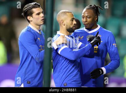 Rangers' Kemar Roofe (centre) celebrates scoring their side's first goal of the game with team-mates from the penalty spot during the cinch Premiership match between Hibernian and Rangers at Easter Road, Edinburgh. Picture date: Wednesday December 1, 2021. Stock Photo