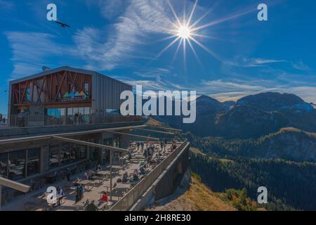 Views of the Jenner high plateau about 1800m asl with the terrace of Jenneralm or Jenner Alm hut, Bavarian Alps, Upper Bavaria, Southern Germany Stock Photo