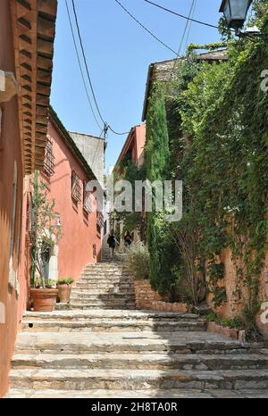 Historic center of Begur in the Baix Empordà region, Gerona province, Catalonia, Spain Stock Photo