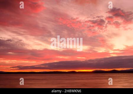 Sunrise over Cooper's Bay on Lake Champlain, Grand Isle State Park, Vermont, USA Stock Photo