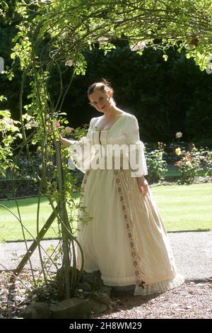 Alloway, Ayrshire, Scotland, UK, Young woman dressed in 18th century dress and costume