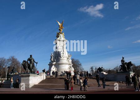 The Victoria Memorial in front of Buckingam Palace- London, England . Stock Photo
