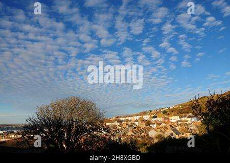 Portland. 2nd December 2021. UK Weather. A striking 'mackerel sky' over the Isle of Portland suggesting changeable weather. ' Mackerel sky, mackerel sky . never long wet, never long dry ' as the old rhyme reminds us. Credit: stuart fretwell/Alamy Live News Stock Photo