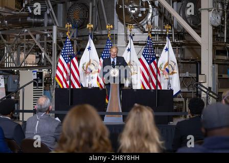 Greenbelt, United States of America. 05 November, 2021. NASA Administrator Bill Nelson delivers remarks during the visit by U.S Vice President Kamala Harris to Goddard Space Flight Center, November 5, 2021 in Greenbelt, Maryland.  Credit: Taylor Mickal/NASA/Alamy Live News Stock Photo