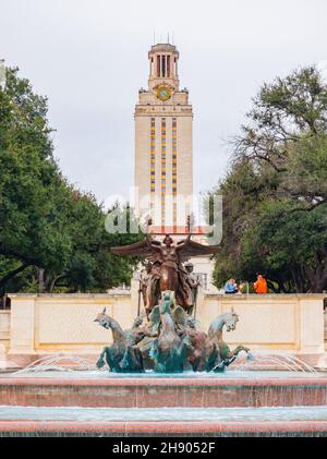 Overcast view of the UT Tower of University of Texas at Austin, Texas Stock Photo