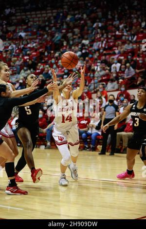 Bloomington, United States. 02nd Dec, 2021. Indiana Hoosiers guard Ali Patberg (No.14) plays against NC State during the National Collegiate Athletic Association (NCAA) women's basketball game in Bloomington.Indiana University lost to NC State 66-58. Credit: SOPA Images Limited/Alamy Live News Stock Photo