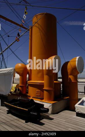 AJAXNETPHOTO. 4TH JUNE, 2015. PORTSMOUTH, ENGLAND. - HMS WARRIOR 1860 - FIRST AND LAST IRONCLAD WARSHIP OPEN TO THE PUBLIC. FUNNEL CASING AND ENGINE ROOM VENTILATOR COWLS.PHOTO:JONATHAN EASTLAND/AJAX REF:D150406 5223 Stock Photo