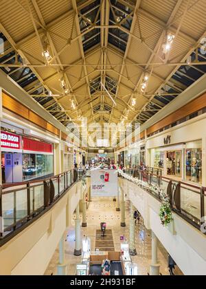 Penn square mall hi-res stock photography and images - Alamy
