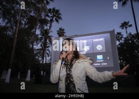 The delights of Mexican Cinema at Casa de Las Delicias with Monica Luna in Alamos Sonora at dusk, during the Alfonso Ortiz Tirado FAOT Festival on Jan 2017 (© Photo: Luis Gutiérrrez)   Las delicias de Cine Mexicano en Casa de Las Delicias con Monica Luna en Alamos Sonora al anochecer, durante el Festival Alfonso Ortiz Tirado FAOT el   ene 2017  (©Foto: Luis Gutiérrrez ) Stock Photo