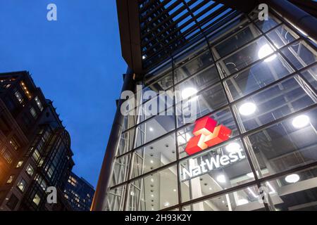 London, UK. 03rd Dec, 2021. Natwest Bank logo seen at its London headquarters. Credit: SOPA Images Limited/Alamy Live News Stock Photo