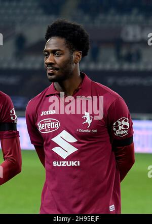 Ola Aina of Torino FC during the Serie A 2021/22 match between Torino FC and Empoli FC at Olimpico Grande Torino Stadium on December 02, 2021 in Turin Stock Photo