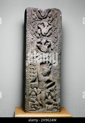 Krishna Lifting Mount Govardhan, Angkor period, 11th century. Stock Photo