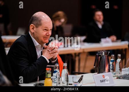 Berlin, Germany. 5th Dec, 2021. OLAF SCHOLZ at the SPD Federal Party Conference in Berlin. (Credit Image: © Ralph Pache/PRESSCOV via ZUMA Press Wire) Stock Photo