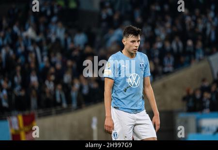 Malmoe, Sweden. 04th Dec, 2021. Anel Ahmedhodzic (15) of Malmoe FF seen during the Allsvenskan match between Malmoe FF and Halmstad at Eleda Stadion in Malmoe. (Photo Credit: Gonzales Photo/Alamy Live News Stock Photo