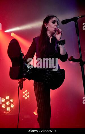 Moscow, Russia. 03rd Dec, 2021. Daria Pavlovich performs during the December Tardigrade Inferno concert at Arbat Hall. Petersburg group Tardigrade Inferno performed at Moscow's Arbat Hall. Musicians play an interesting and little-spread direction - dark cabaret metal. The band opened up with the eccentric Absent Sunday. (Photo by Mihail Siergiejevicz/SOPA Imag/Sipa USA) Credit: Sipa USA/Alamy Live News Stock Photo