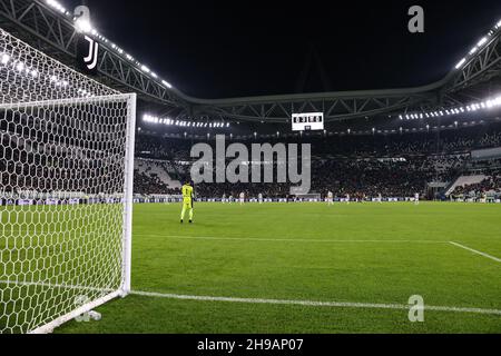 Turin, Italy, 5th December 2021. Wojciech Szczesny of Juventus is seen in a general view during the Serie A match at Allianz Stadium, Turin. Picture credit should read: Jonathan Moscrop / Sportimage Credit: Sportimage/Alamy Live News Stock Photo