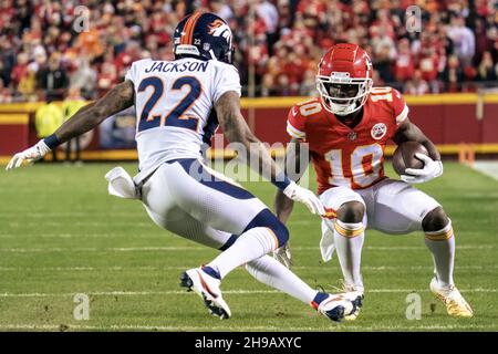 Denver Broncos safety Kareem Jackson (22) intercepts a pass intended for  Jacksonville Jaguars tight end Luke Farrell (89) during the second half of  an NFL football game, Sunday, Sept. 19, 2021, in