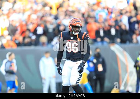 Cincinnati Bengals defensive end Cameron Sample (96) reacts during an NFL  football game against the Pittsburgh Steelers, Sunday, Nov. 28, 2021, in  Cincinnati. (AP Photo/Emilee Chinn Stock Photo - Alamy