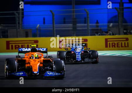 # 4 Lando Norris (GBR, McLaren F1 Team), # 14 Fernando Alonso (ESP, Alpine F1 Team), Stock Photo