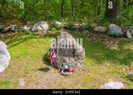 Unknown soldiers' tomb on Battle Road Trail in Minute Man National Historic Park in town of Lincoln, Massachusetts MA, USA. Stock Photo