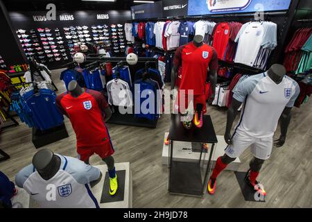 Views inside the DW sports shop in Manchester showing the England kit ahead of the 2016 Euro Championships. From a series of general views of the DW sports shop in the Arndale centre in Manchester around the launch of the new Nike Mercurial football boot. Stock Photo