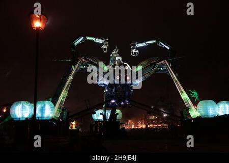 The alien spider in Arcadia's Metamorphosis show at the 2016 Glastonbury festival. From a series of photos taken on the day (Wednesday) Glastonbury 2016 opened to the public. Stock Photo