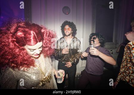 Party goers at The Sheen Resistance's Lost in Disco club night featuring the Haus of Eden burlesque dancers at Bush Hall in London. Photo date: Saturday, October 14, 2017. Photo credit should read: Richard Gray/EMPICS Entertainment Stock Photo