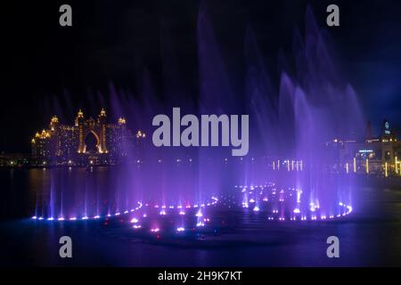 THE POINTE ,DUBAI. VIEW OF THE SPECTACULAR FIREWORKS AND THE COLOURFUL DANCING FOUNTAINS DURING THE DIWALI CELEBRATION AT THE POINTE PALM JUMEIRAH