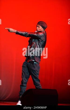 Hollywood, United States Of America. 23rd Sep, 2016. HOLLYWOOD FL - SEPTEMBER 23: Nick Cannon performs at Hard Rock Live held at the Seminole Hard Rock Hotel & Casino on September 23, 2016 in Hollywood, Florida. People: Nick Cannon Credit: Storms Media Group/Alamy Live News Stock Photo