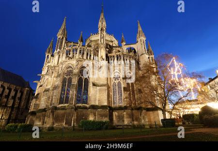 Cathedral of Notre Dame, Reims in the night. One of the most stunning masterpieces of 13th century Gothic art. Stock Photo