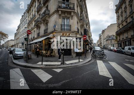 Street scene at the streets fo Paris and people walking around. Paris, France Stock Photo