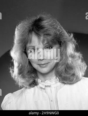 Shelly Long poses for a portrait circa 1990 in Los Angeles, California Credit: Credit: Harry Langdon /Rock Negatives /MediaPunch Stock Photo